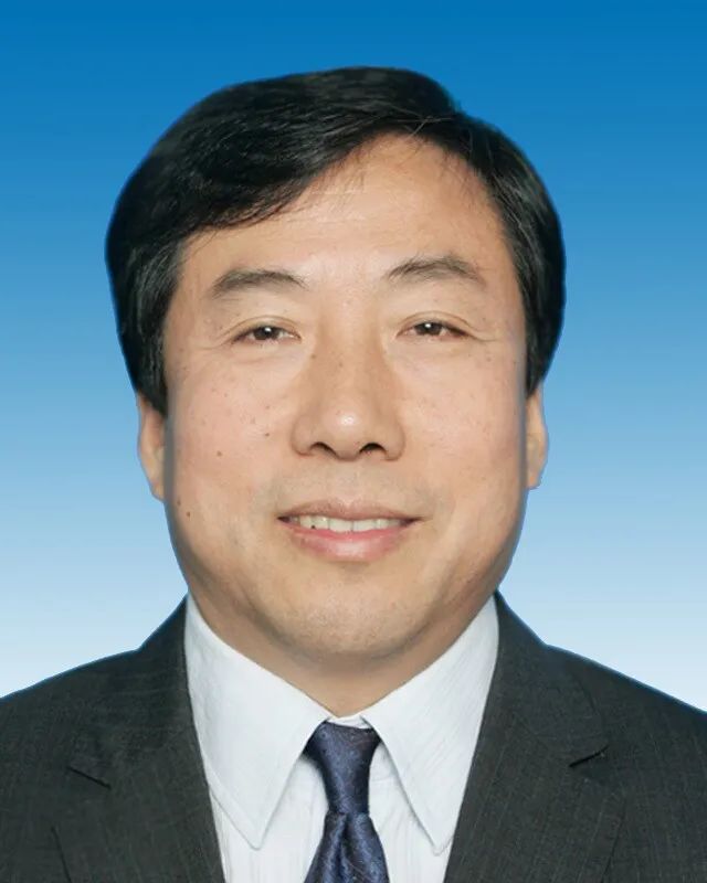 书记:孙立成在杨光忠到任之后,济南市保持十二人的常委班子配置.