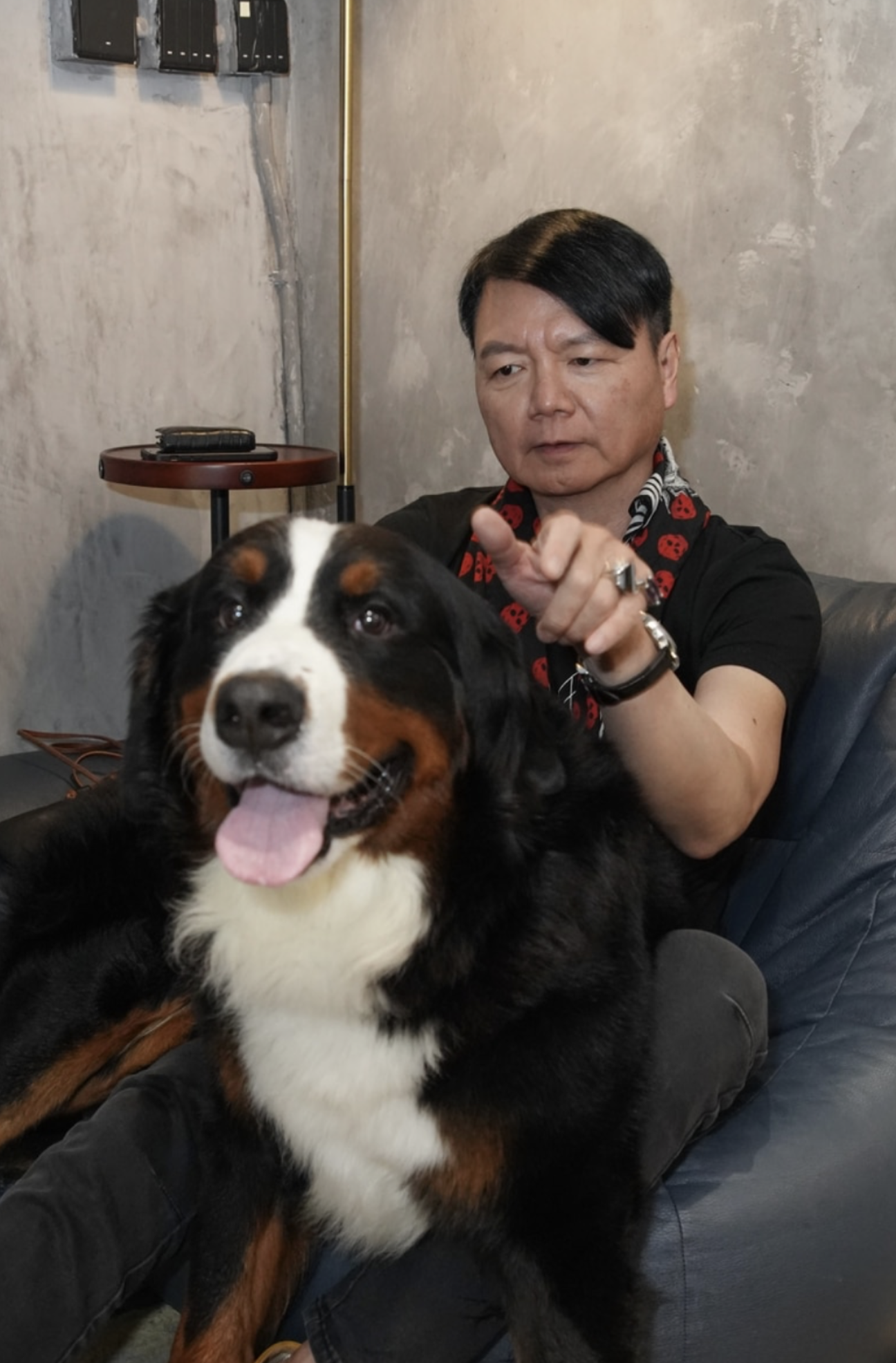 艾威夫妻分居一年破冰见面,彼此态度已软化,仍无悔结束18年婚姻