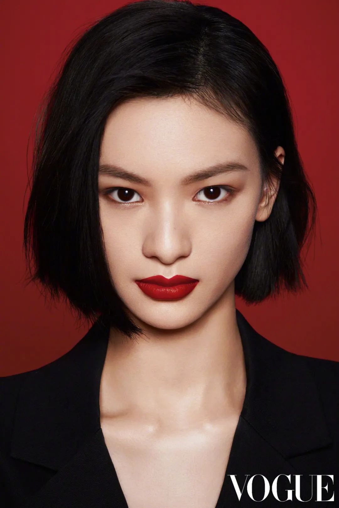 当时刷到邱天这张,我真的是一秒就被种草▼第二支集美貌和实力于一身