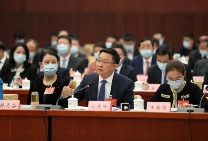 连续19次参会,科大讯飞刘庆峰关于“人工智能+”都说了什么?