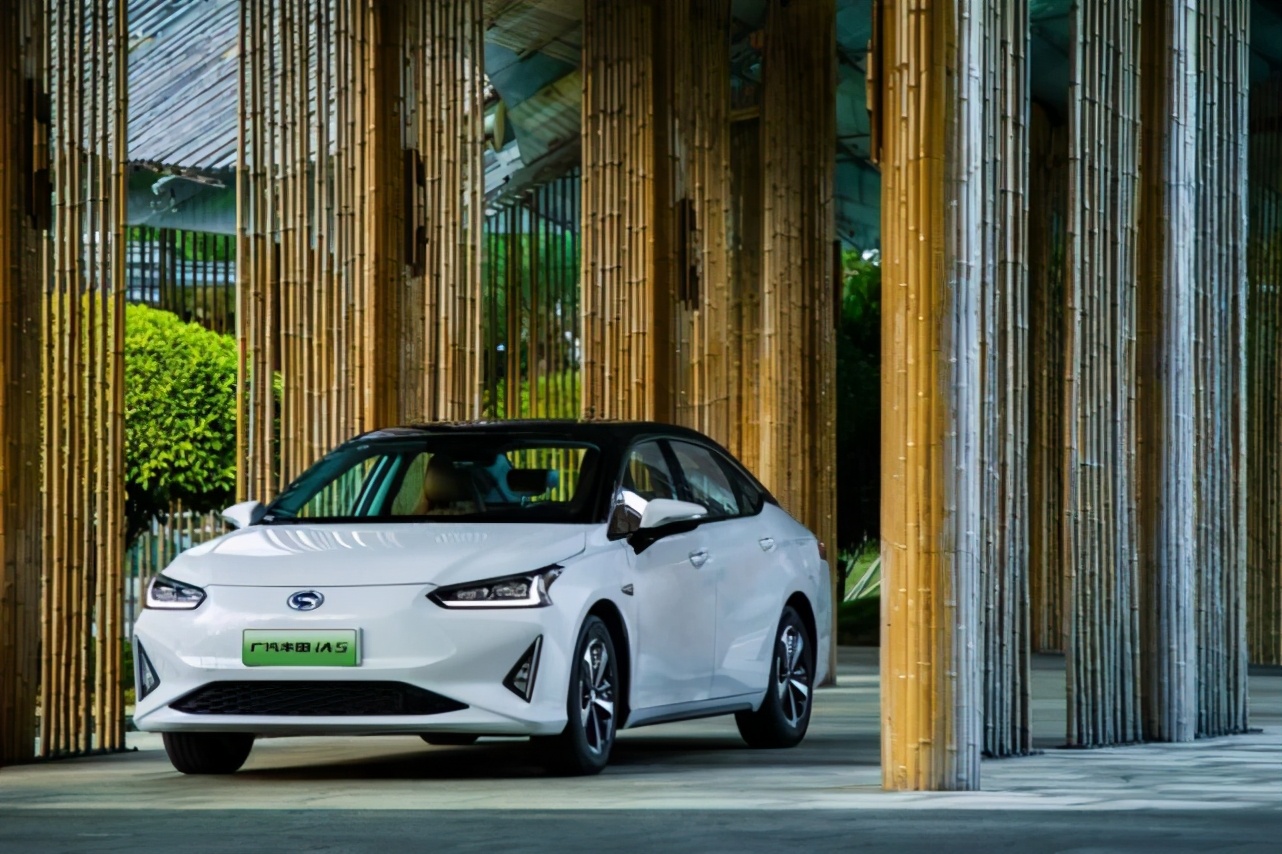 全面开启新能源新格局 广汽丰田进入电动化加速时刻__凤凰网