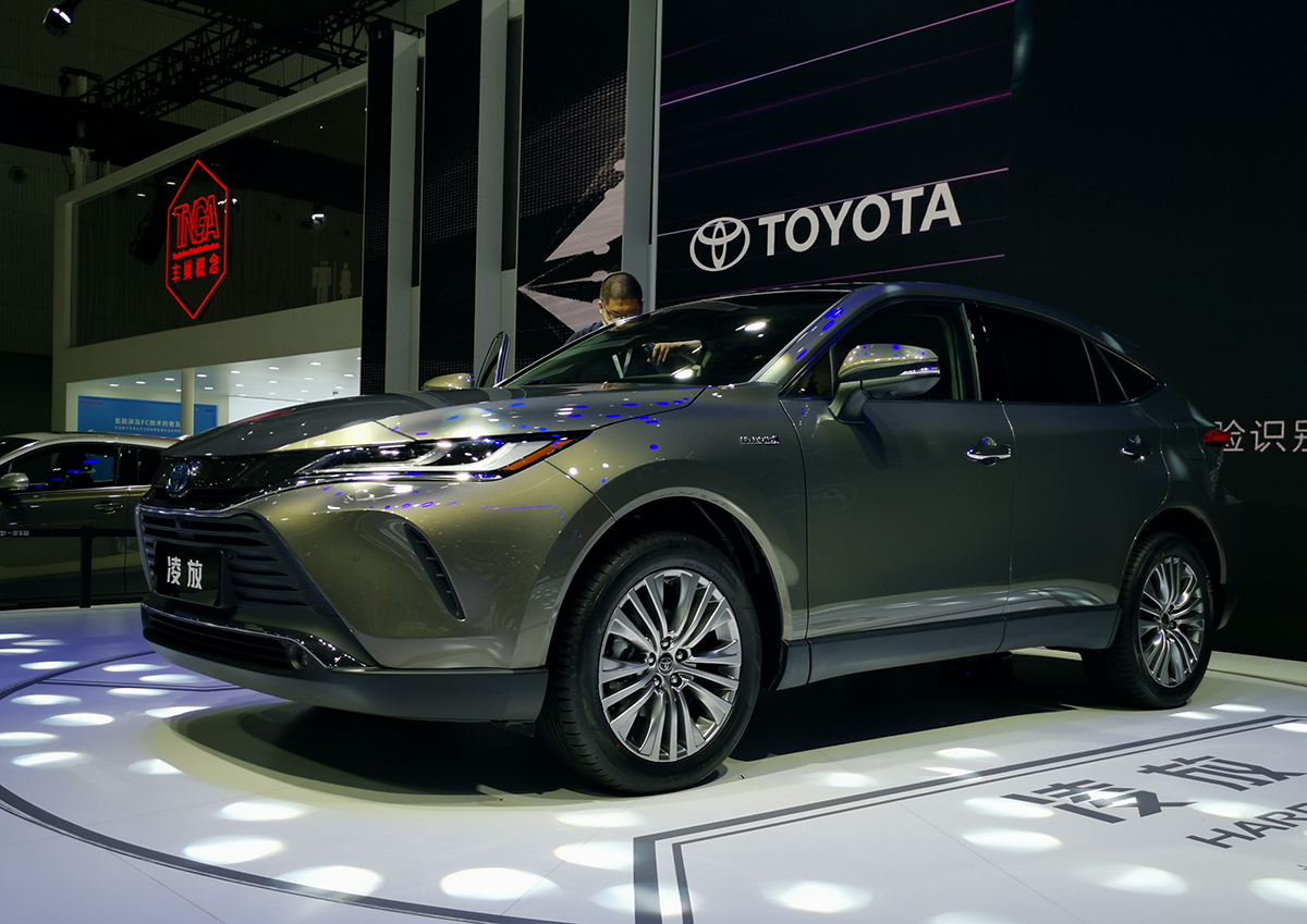 丰田凌放上市售2118万起