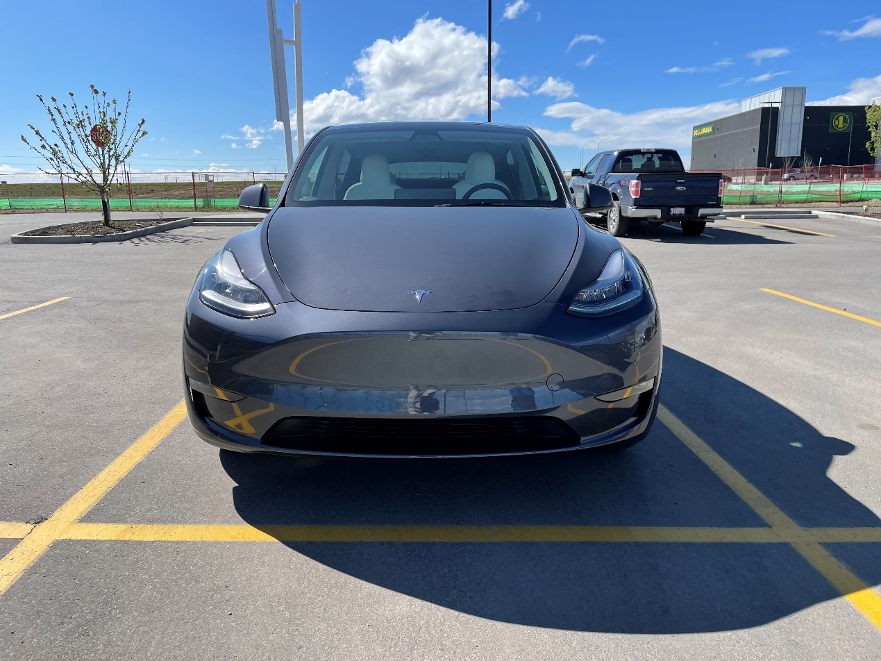 加拿大搶先對比:特斯拉model y vs. 福特野馬mach e