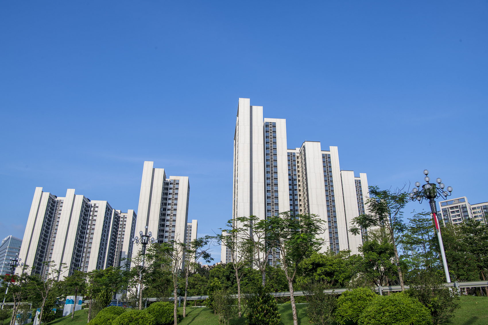 广州楼市调控发威:“网红盘”狂降6000/平 房企打擦边球“双合同”再现江湖_凤凰网