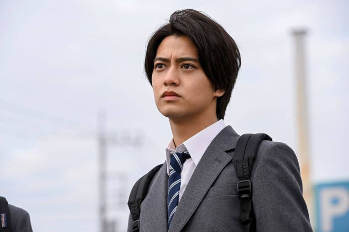 高桥海人(饰演濑户辉)