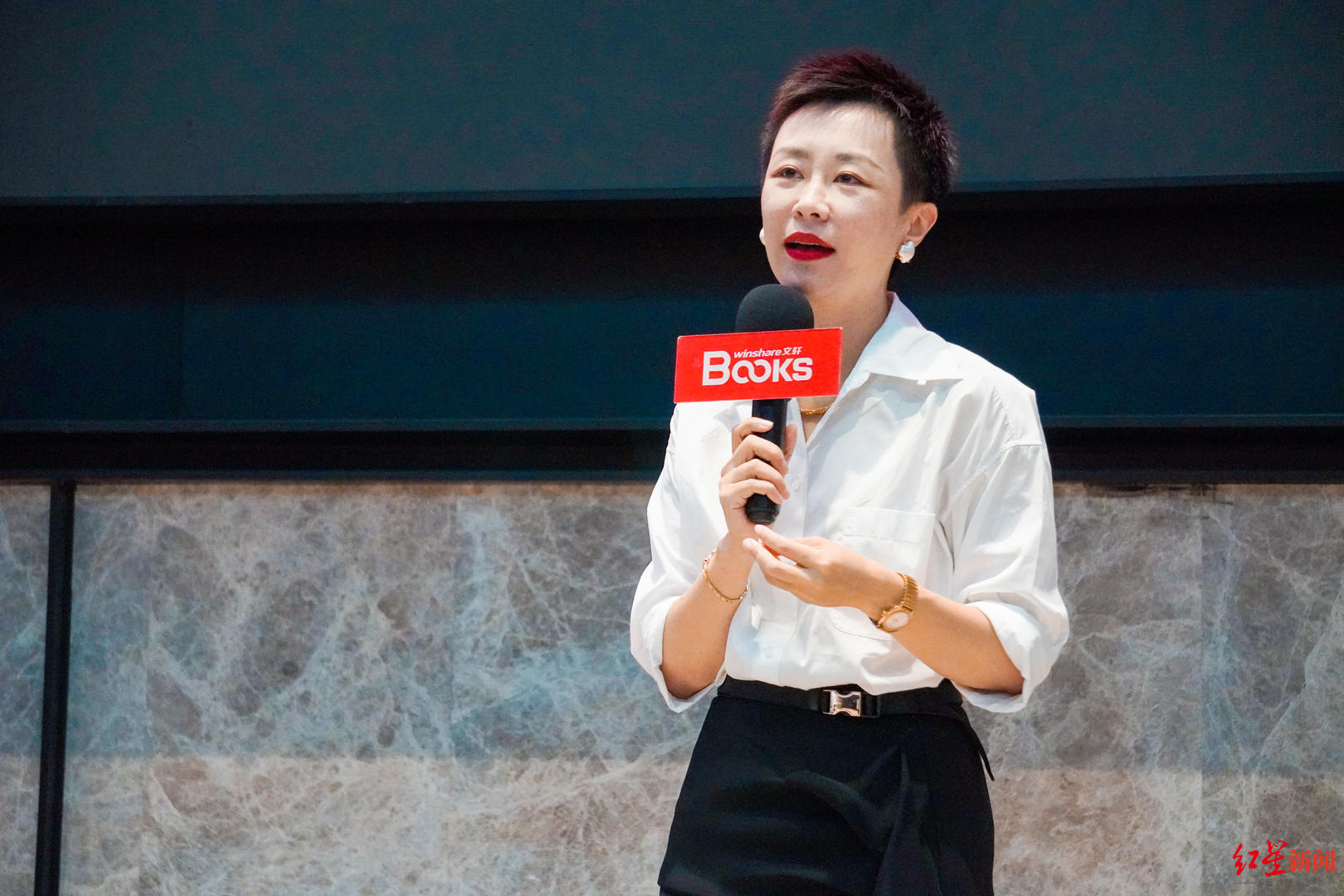 罗振宇杨天真马东力荐脱不花成都谈新书沟通的秘诀是真诚