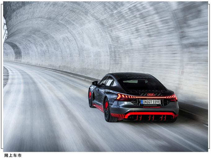 奥迪全新etrongt细节2月9日首发与taycan同平台有rs运动版