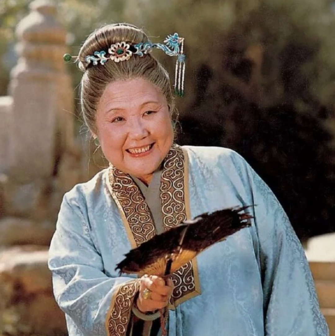 聊聊《红楼梦》里的贾母:这个老太太为何令人印象深刻?