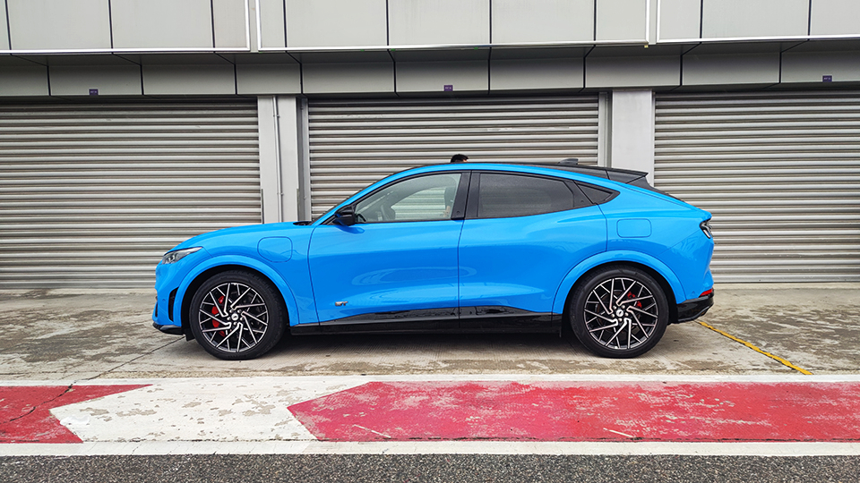 美系车在中国失声前需要一台福特mache