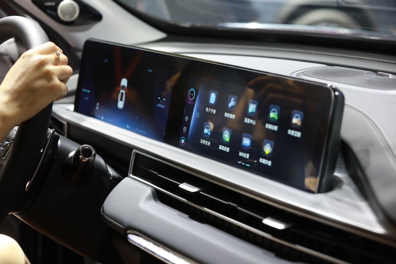 全新动力加持,奇瑞瑞虎8 plus鲲鹏版车展实拍