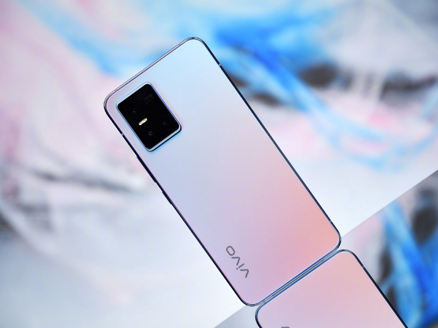 除了光致变色机身,vivo s10 pro还有哪些亮点和提升?