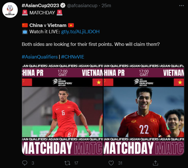 （2023年亚洲杯官方推特赛前表示：“比赛双方均希望取得首个小组分数。谁将拿到呢？”）