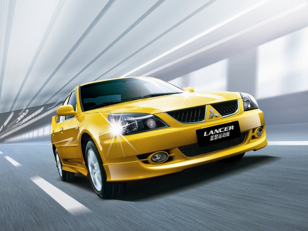 很尴尬的运动型轿车,三菱蓝瑟__凤凰网