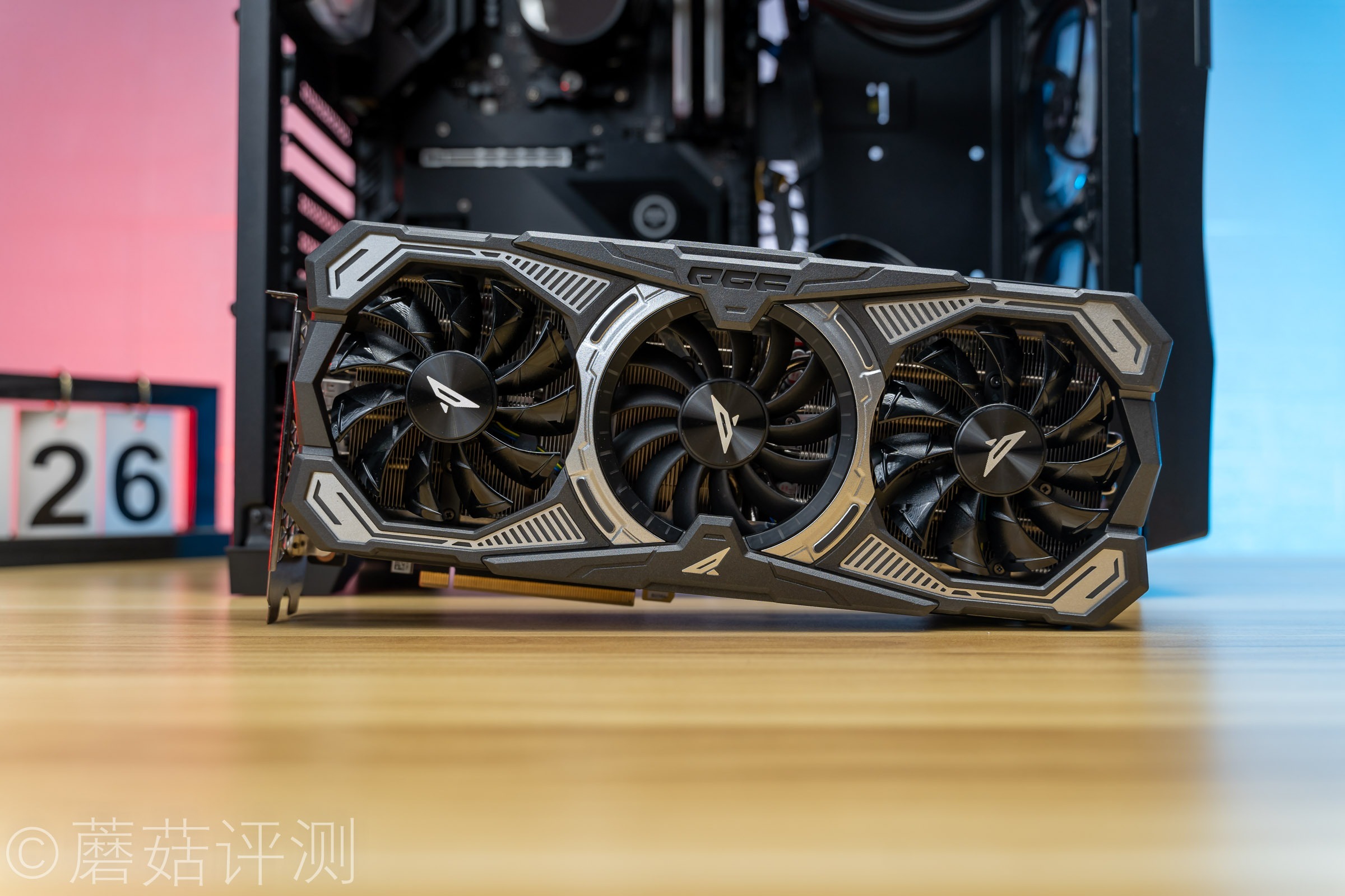 颜值漂亮,用料优秀!索泰(zotac)rtx3070 pgf显卡 评测