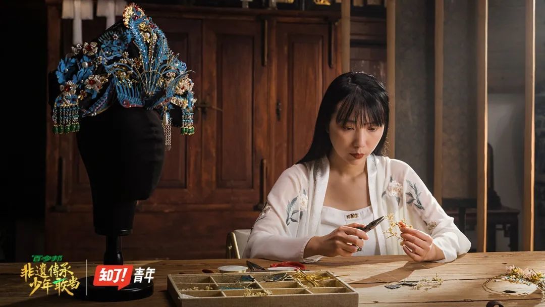 “非遗传承”如何继续，唯有“少年敢当”！__凤凰网
