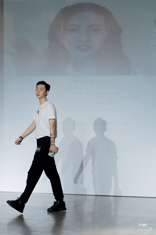 丹宁定制创始人车车老师