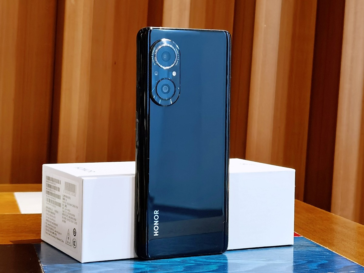 1mm!业界最窄边框荣耀50 se于7月2日正式开售__凤凰网