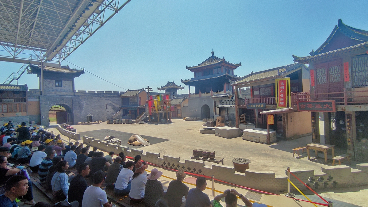 陕西西安:白鹿原影视城五周年福利,免费畅玩啦!