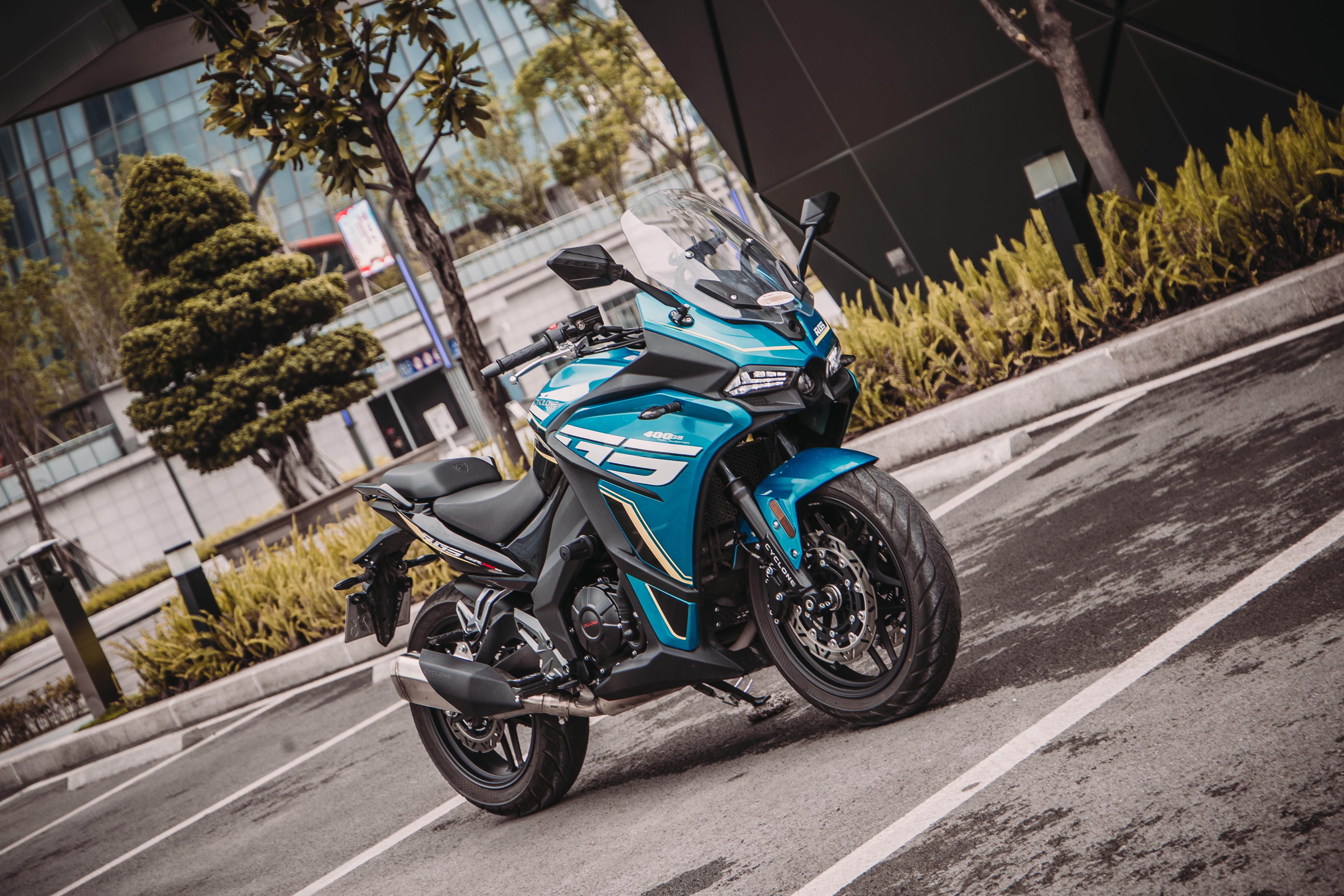 赛科龙rg3试驾丨汽车都自动驾驶了,为什么我还要买一辆摩托车?