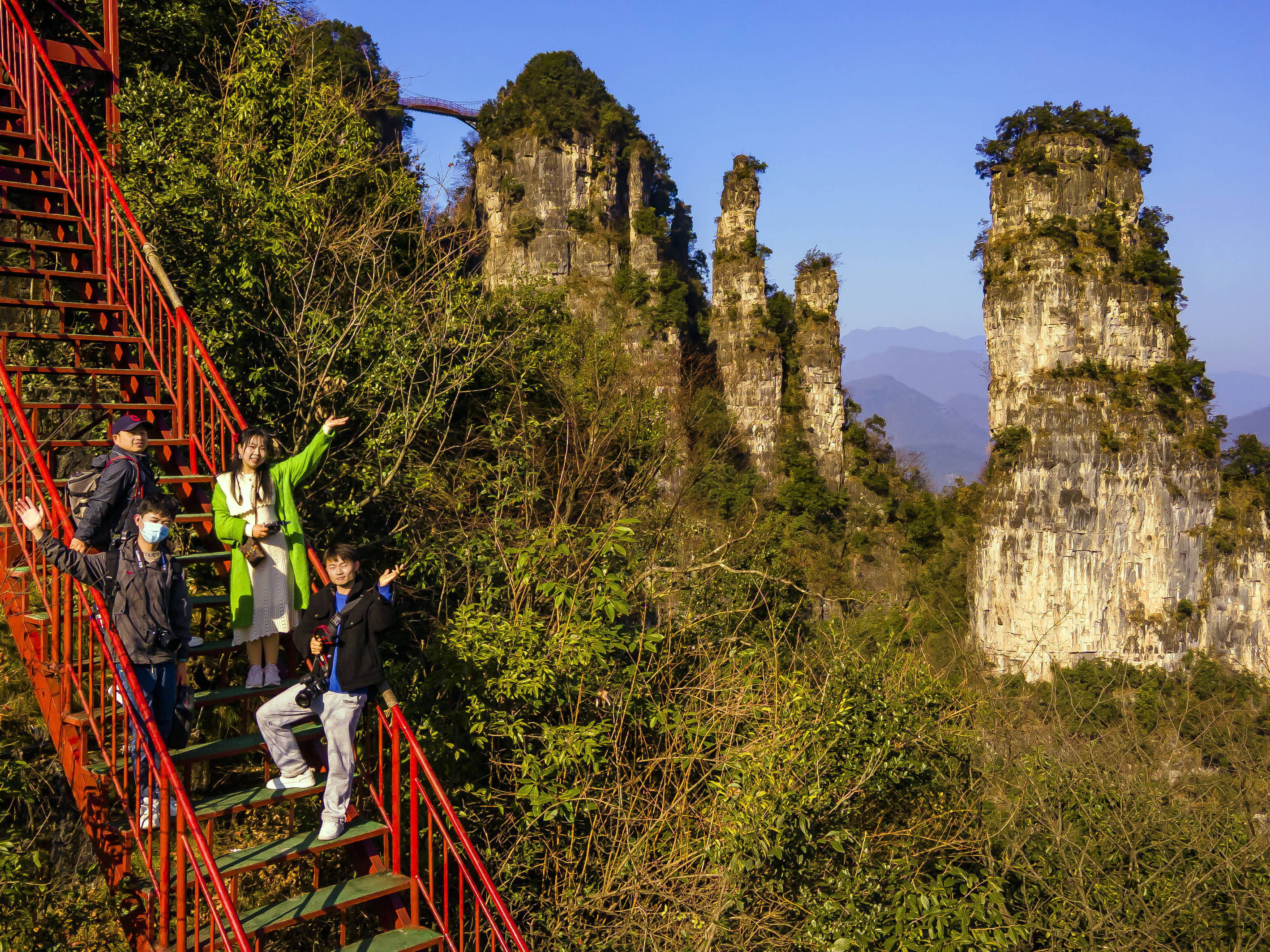 观醉美柴埠溪大峡谷,品土家风情长龙宴 __凤凰网