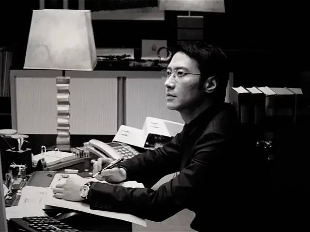 又一个致命男顶流,拥有13个绯闻女友