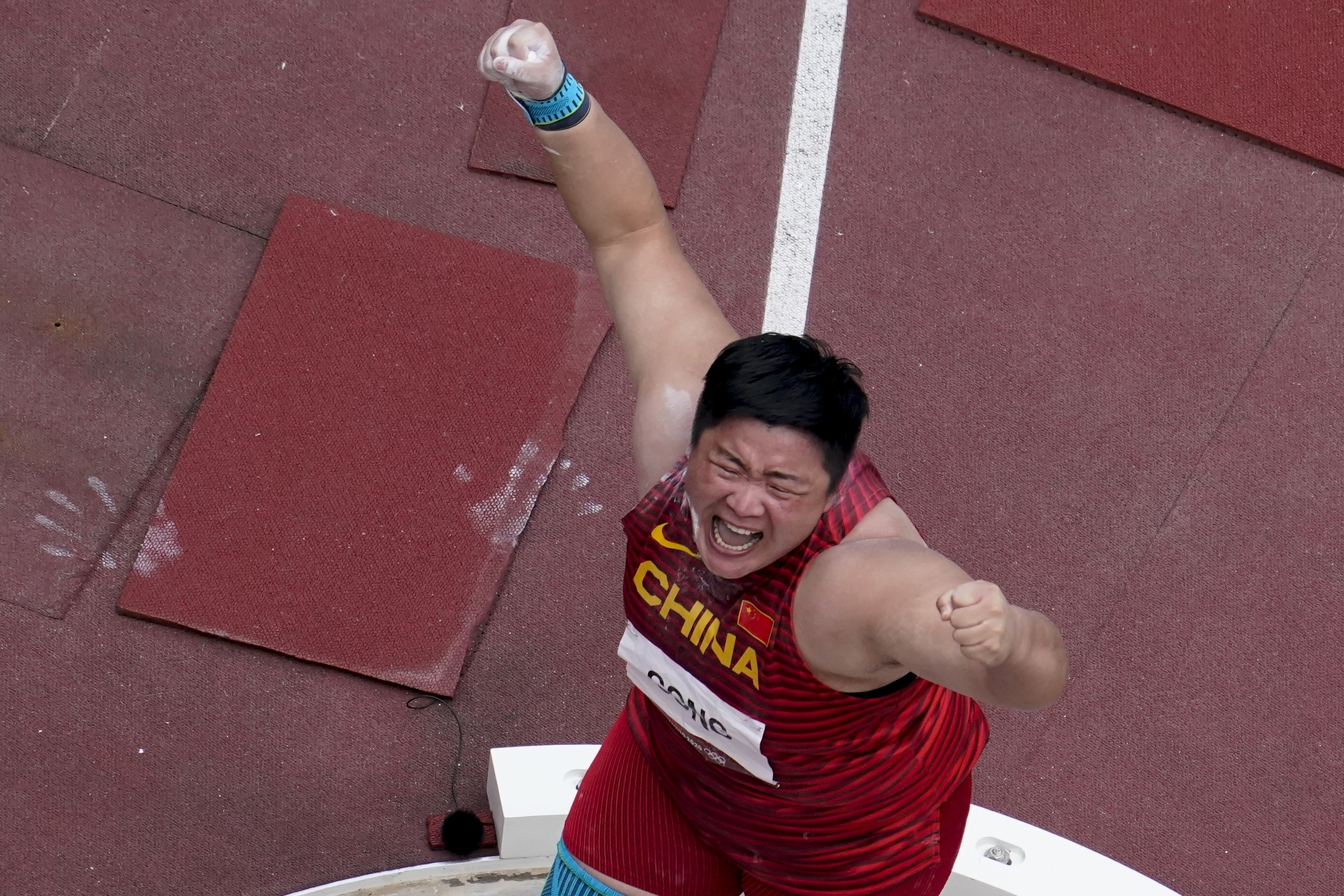 巩立姣证明了中国力量。