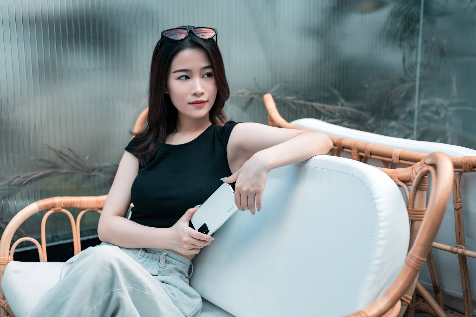 小姐姐为何独宠vivos10pro颜值自拍是关键