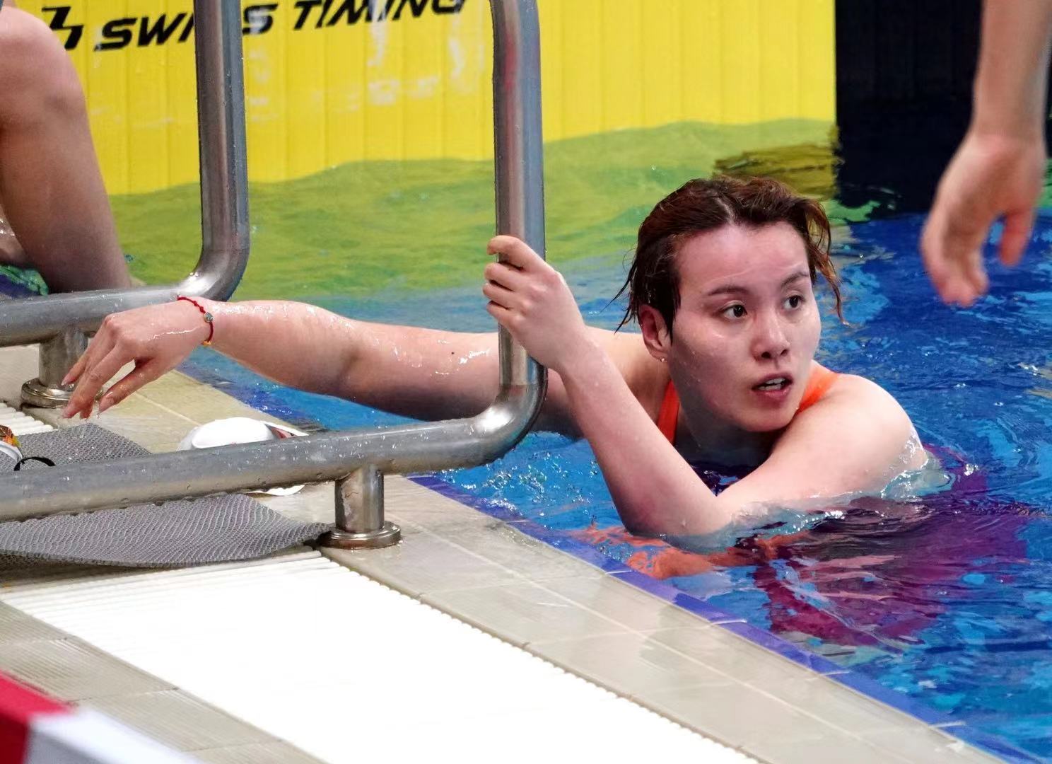 全国游泳冠军赛 | 女子100仰冠亚军均超a标,傅园慧主项无缘奥运__凤凰