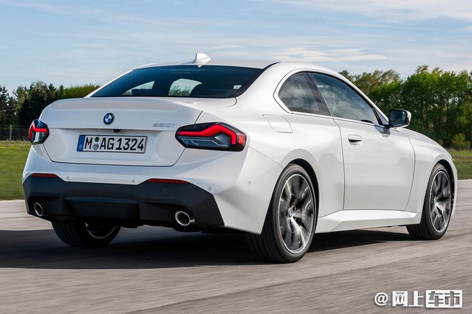 宝马全新2系双门轿跑亮相后驱20t动力卖30万贵吗