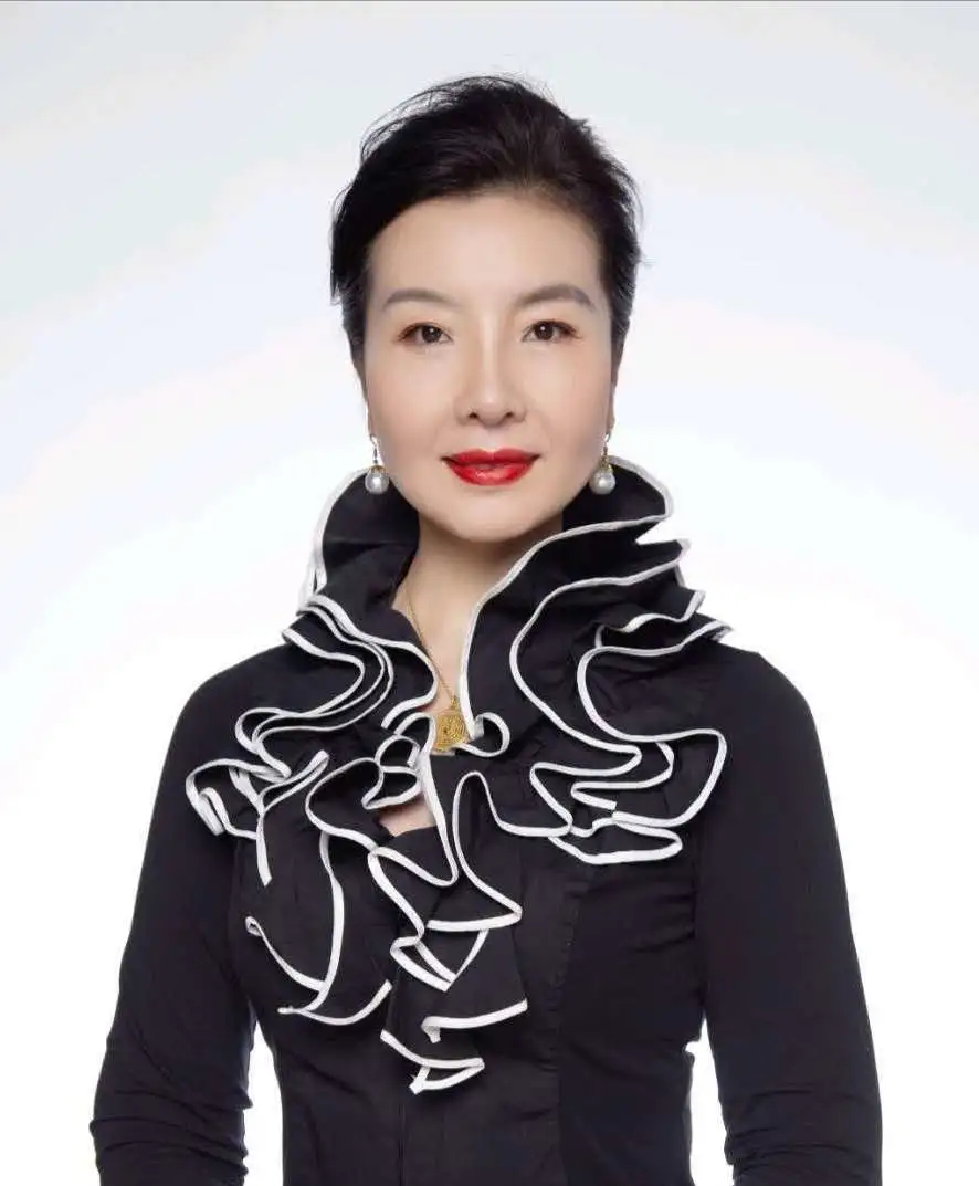 德锦·周丽 | aw21 cfw preview