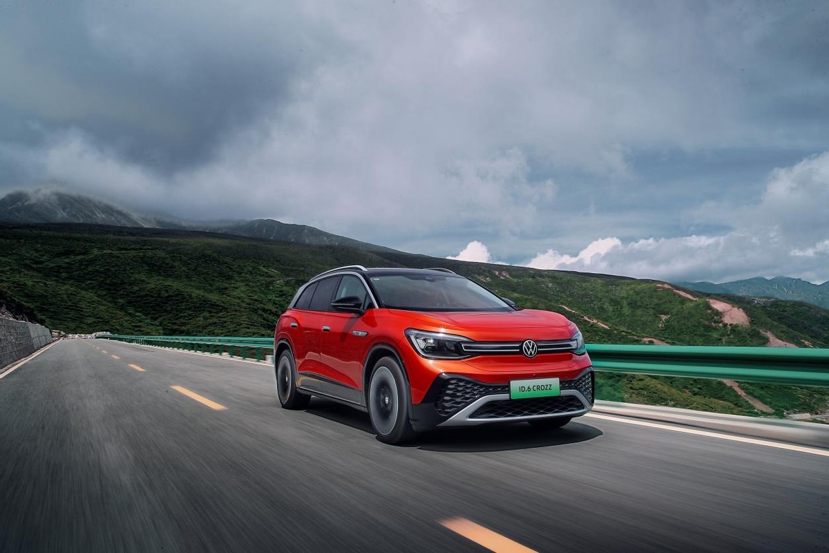 导购|开启你的新能源时代 一汽-大众纯电suv02id.6 crozz