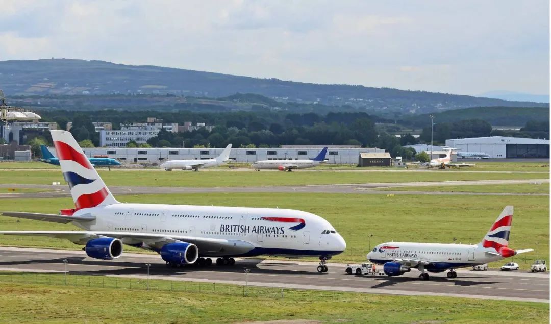 落寞的"宝宝巴士"——空客a318__凤凰网