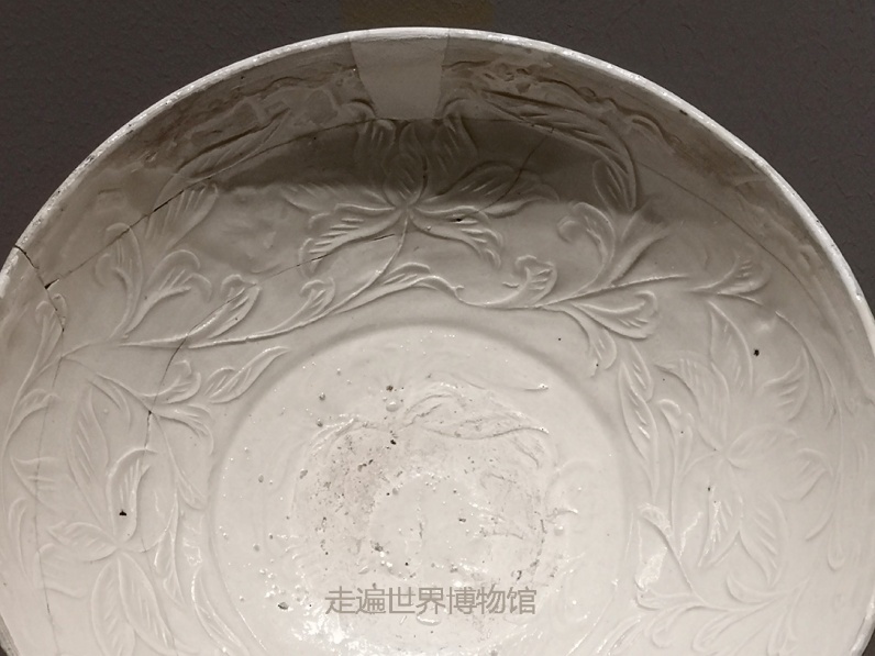 宋代定窑纹饰之美,为何没有由简到繁的发展过程?秘密或是这_凤凰网