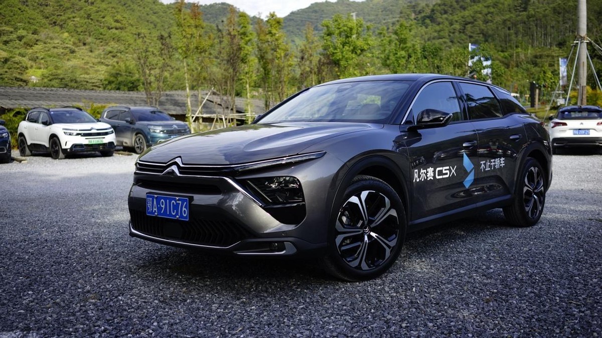 凡尔赛是的只有试驾雪铁龙c5x才知道什么是真凡尔赛