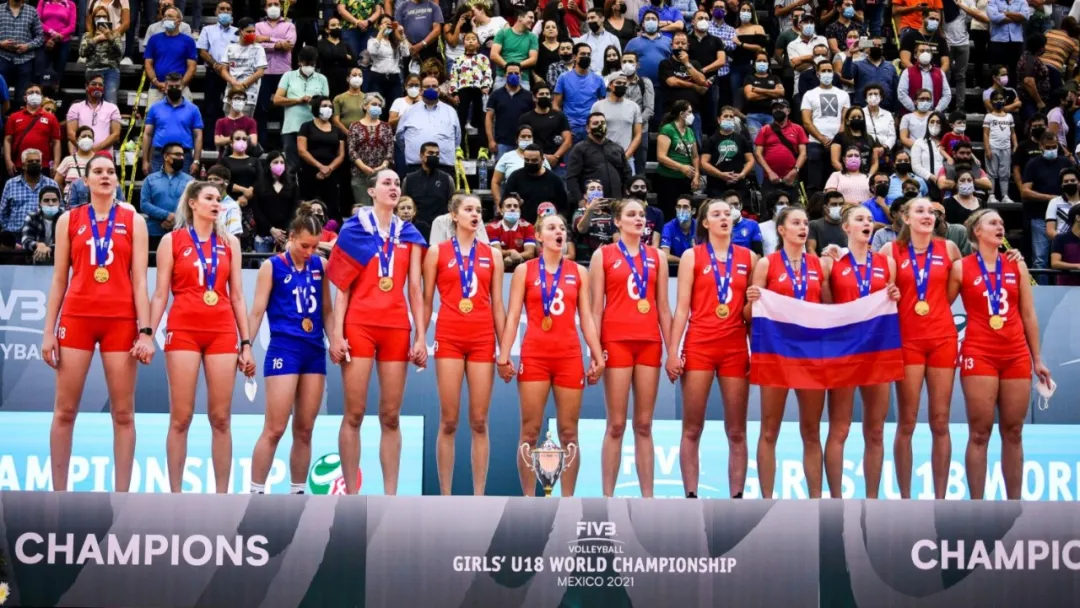 继1993年后时隔28年再度夺冠,美国获得铜牌,俄罗斯小将苏沃罗娃荣膺