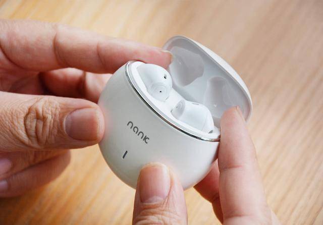 真无线蓝牙耳机哪款好?2021年蓝牙耳机排行榜10强（真无线蓝牙耳机品牌推荐）