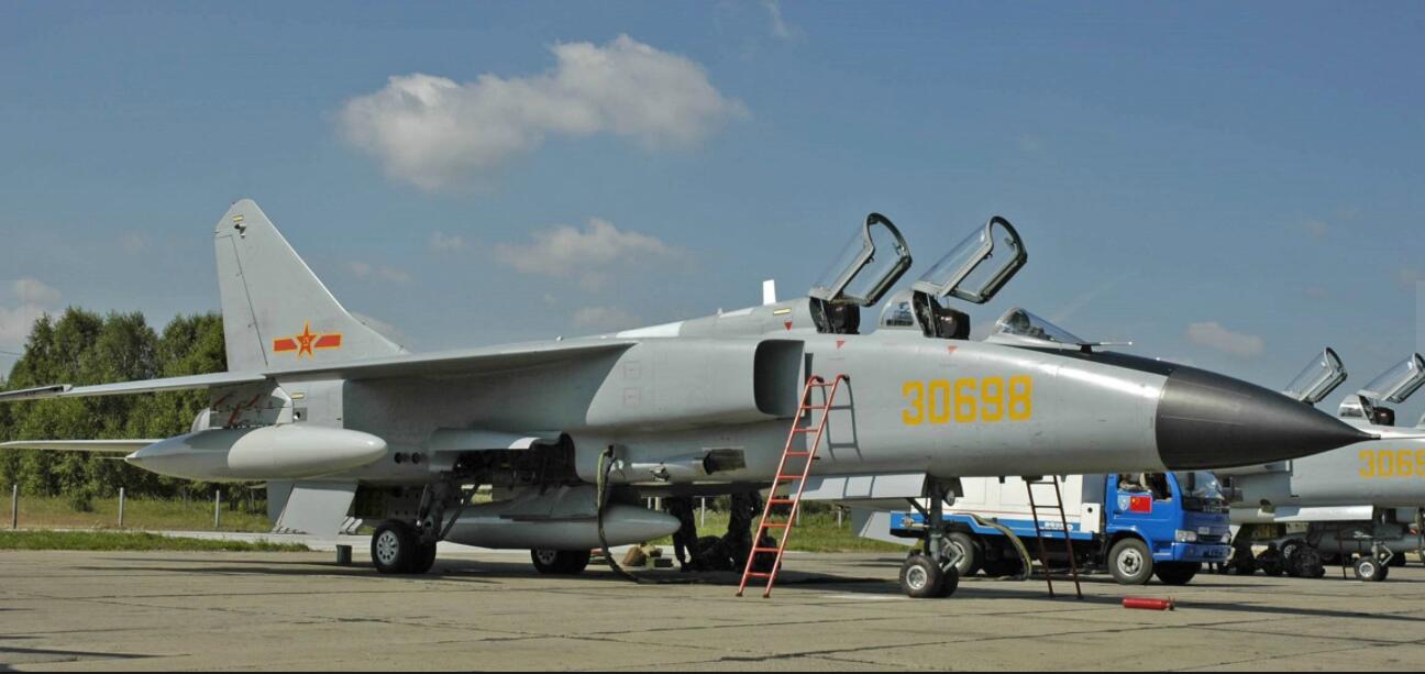 "飞豹"战机服役多年已退居二线,为何卖不出去?专家给出答案