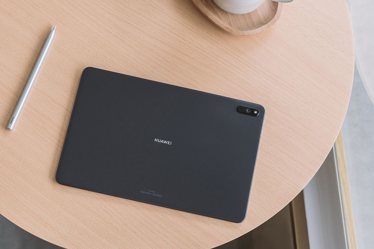 华为matepad 11真机图赏:高颜值更智慧的全场景智慧学习终端__凤凰网