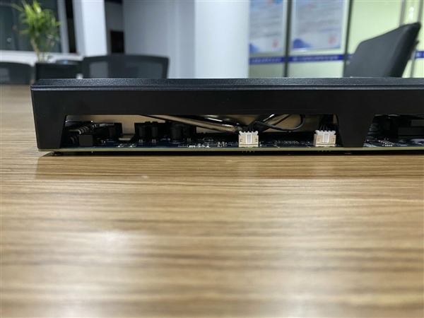 蓝宝石双芯RX 570挖矿卡曝光:能效超RX 6800