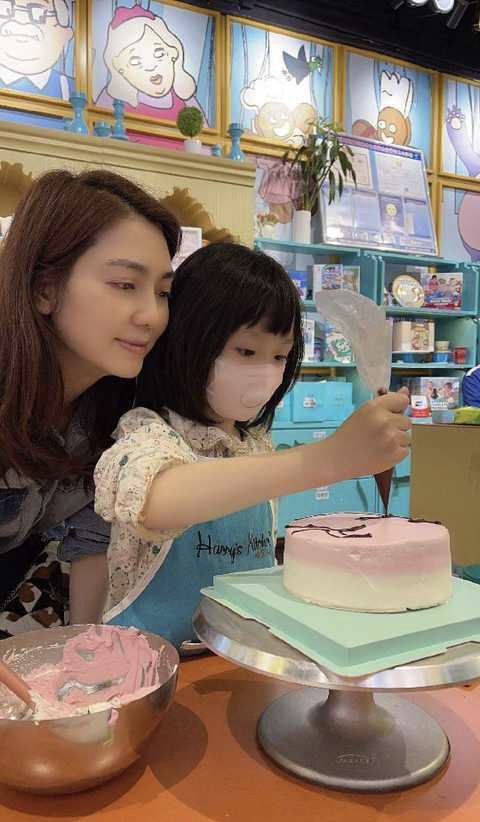 AD826796-722B-4885-AA3F-527BC9172148