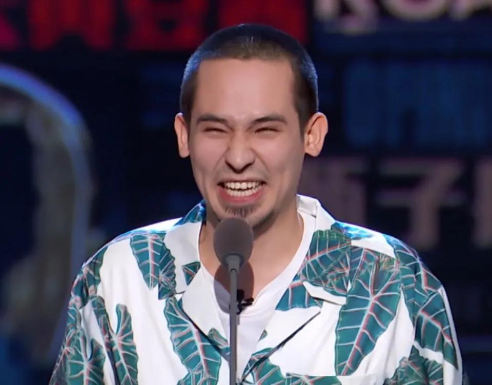 卡姆低调复出表演脱口秀?