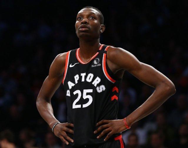 本场比赛,猛龙球员克里斯-布歇状态火热,他全场24投14中,三分球7中3