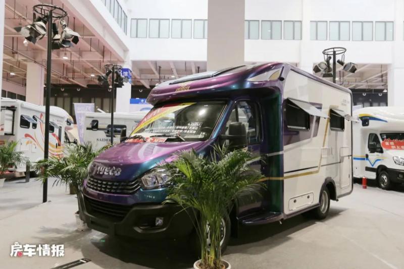 新款猎鹰房车上市，水电升级价格降低，双人座椅带按摩乘坐真舒服丨猎鹰二号房车多少钱