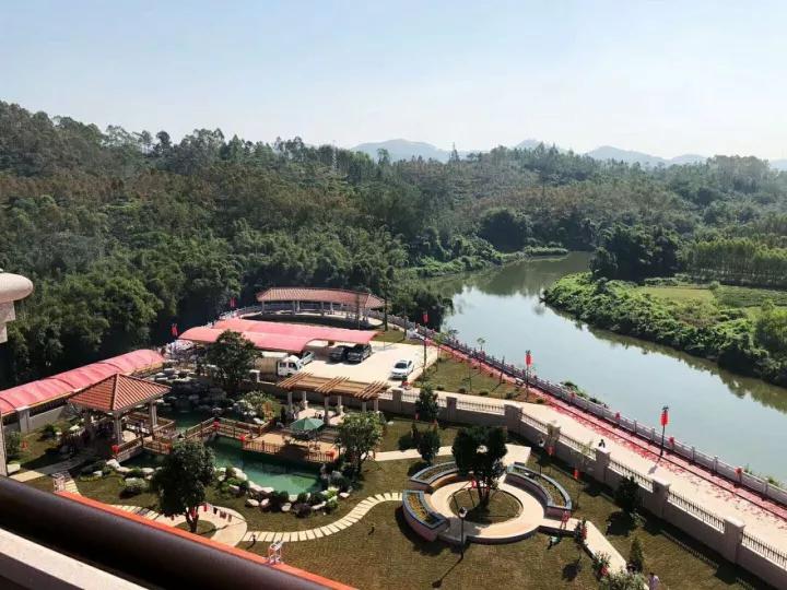 乡村版公主小妹的城堡,大概就是这个样子的吧.