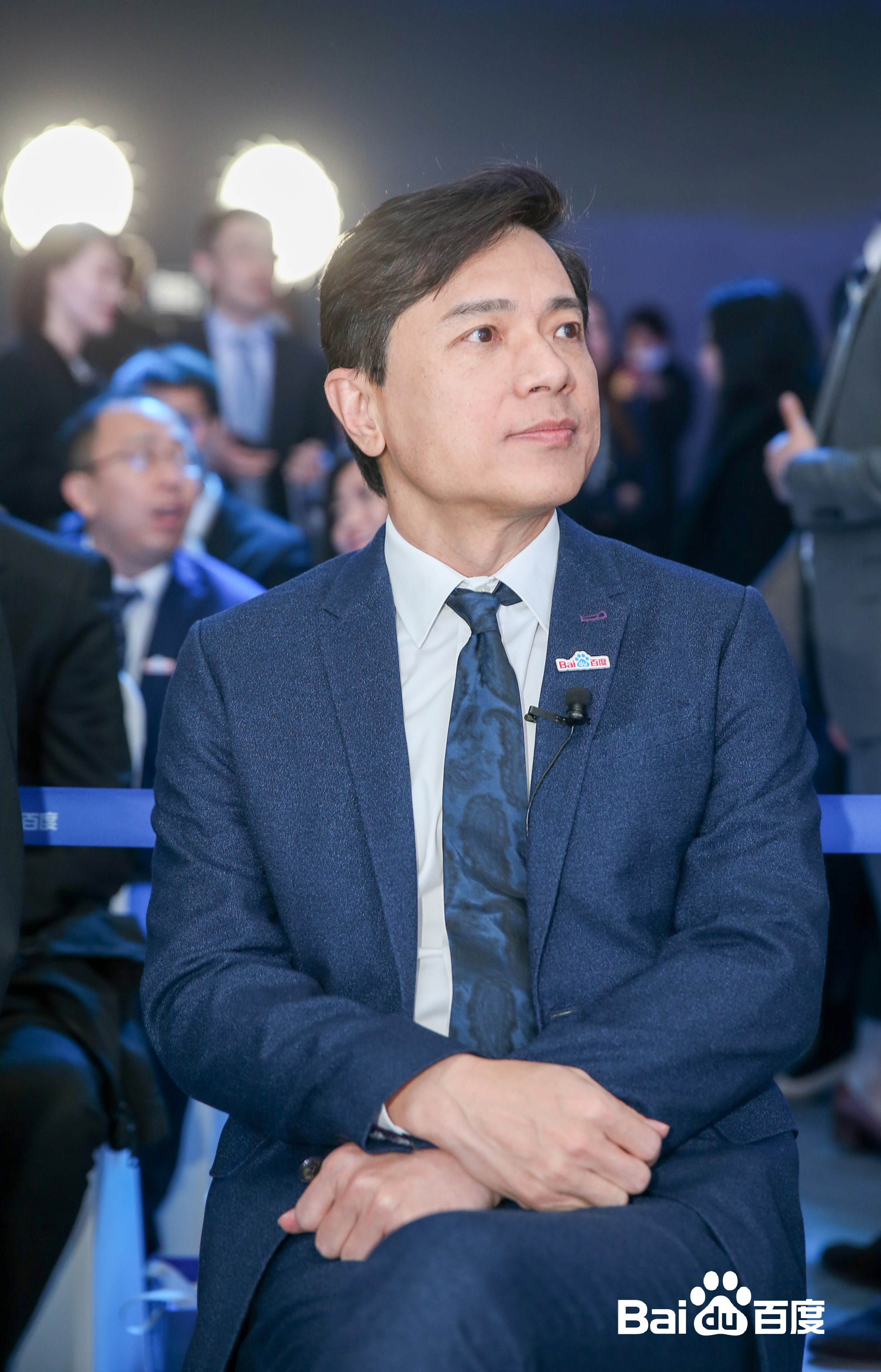 百度李彦宏港交所二次上市致辞:在人工智能的无人区探索,很多业务只有靠创新才能打出来