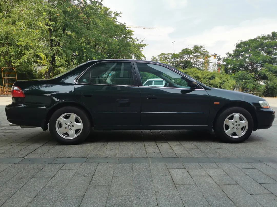 「二手车」东莞户六代雅阁3.0,地库长大,几乎没老化