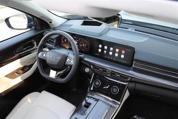 2.0T碾压宝马高功!奇瑞星途揽月长续航版上市 油箱容积大增