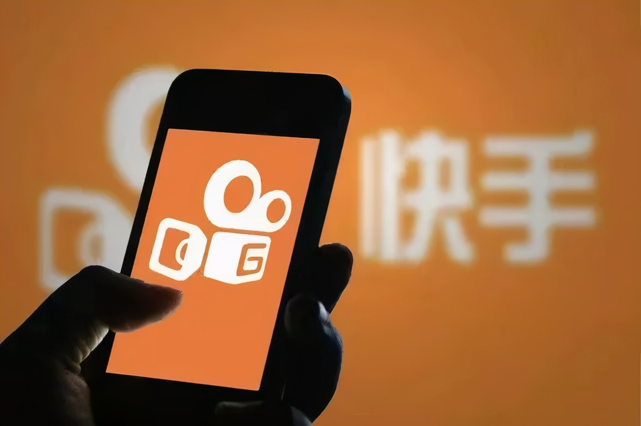 带货额超188亿再度刷新记录快手一哥辛巴高调归来