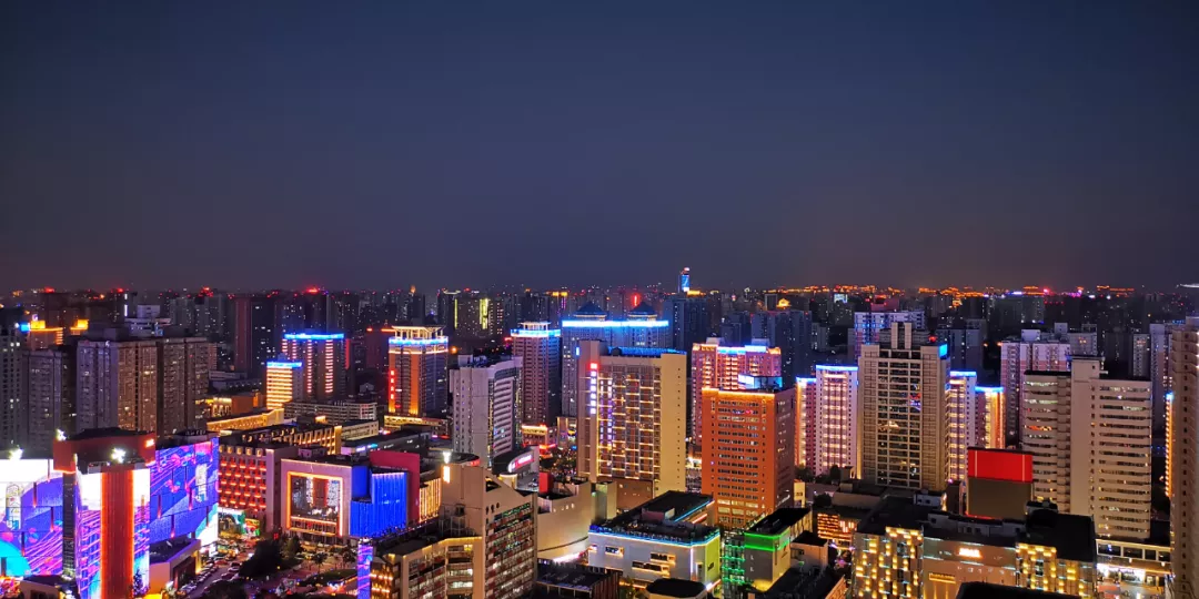 西安最高豪宅地标|蓝城·环球中心将焕新入局,重塑高改市场格局!