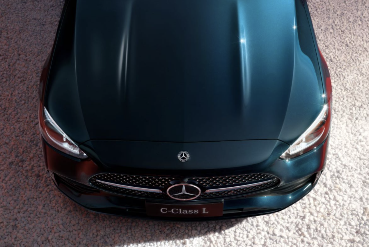 与非豪华品牌不同,一款豪华车要提升份额,当务之急就是提升消费升级的